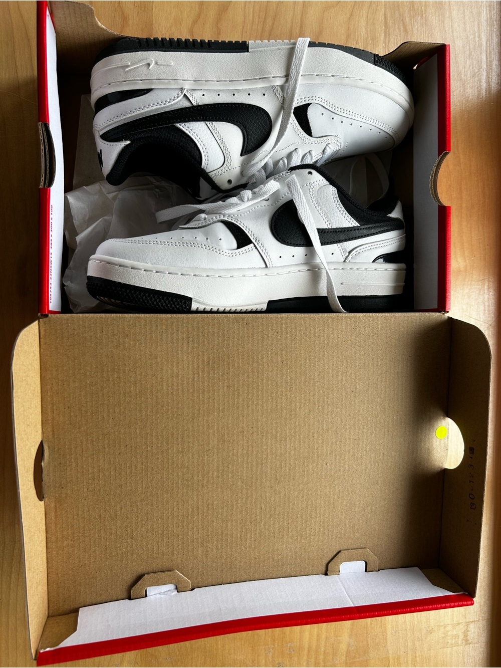 Nike Gamma Force White and Black Womens Sneakers